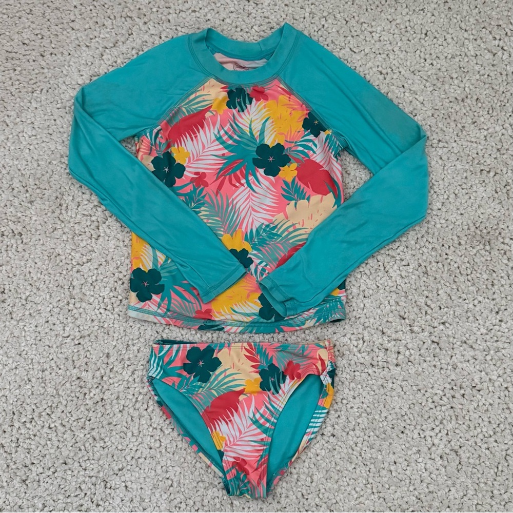 Girls Rash Guard set size 7/8 SLIM!